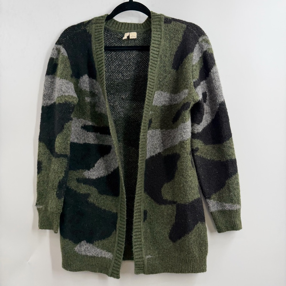 Moth Anthropologie Camo Fuzzy Longline Open Cardigan Sweater Women’s S